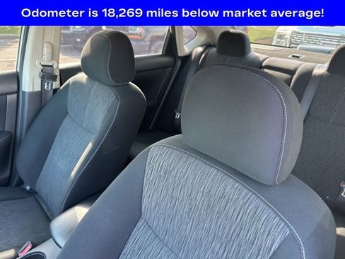 Used 2014 Nissan Sentra SV FWD image 6