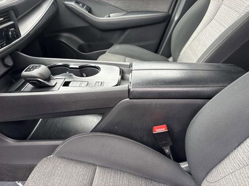 Used 2023 Nissan Rogue SV image 20