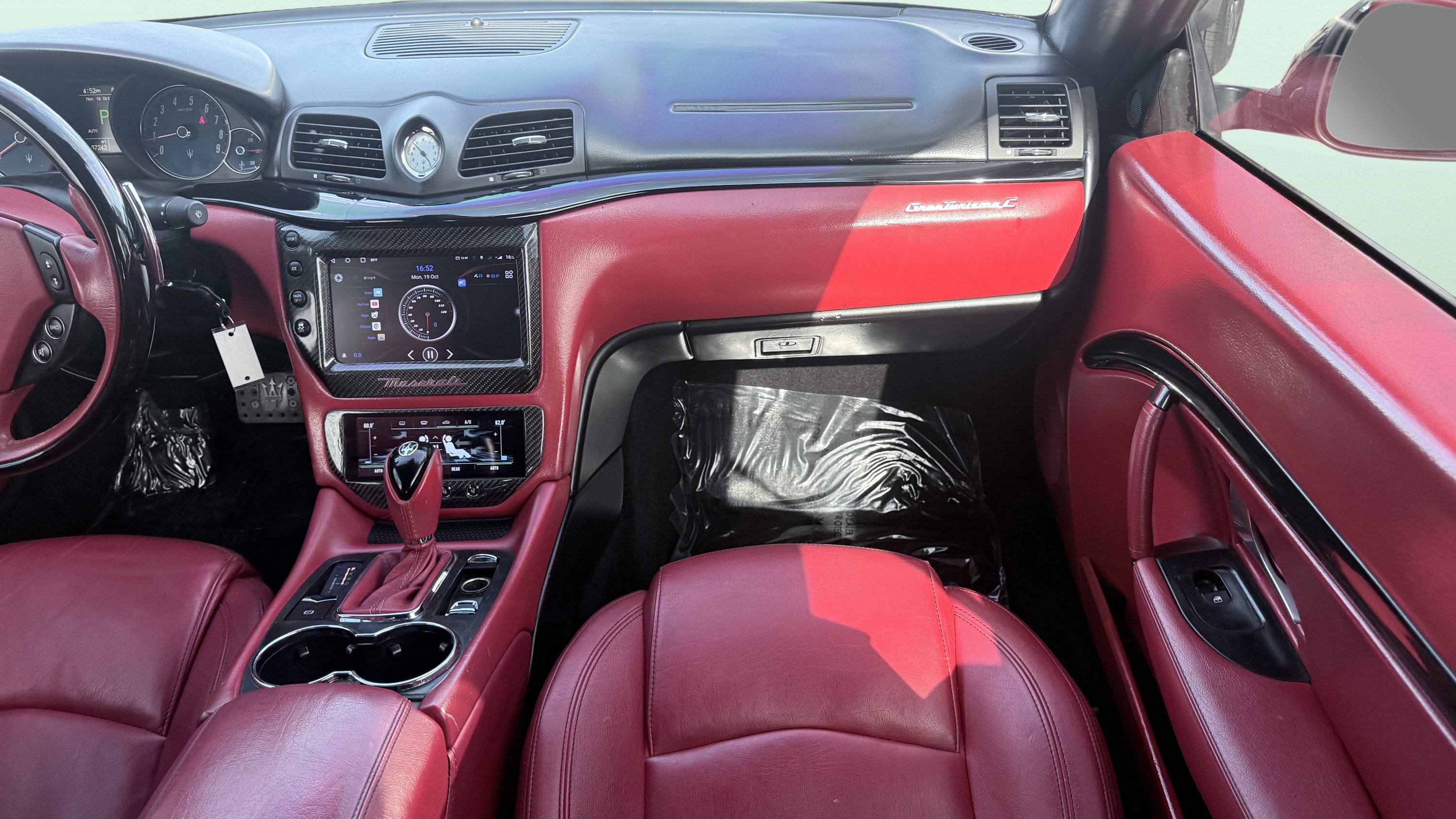 Used 2016 Maserati GranTurismo Convertible RWD image 40