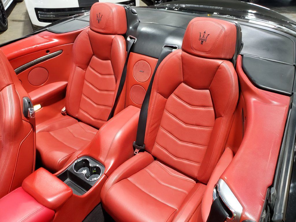 Used 2015 Maserati GranTurismo MC RWD image 22