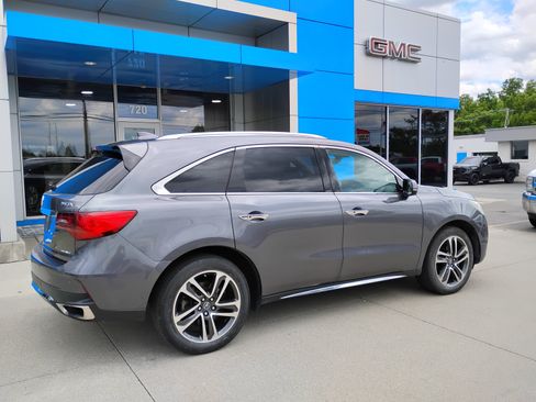Used 2017 Acura MDX SH-AWD w/ Advance Package image 6