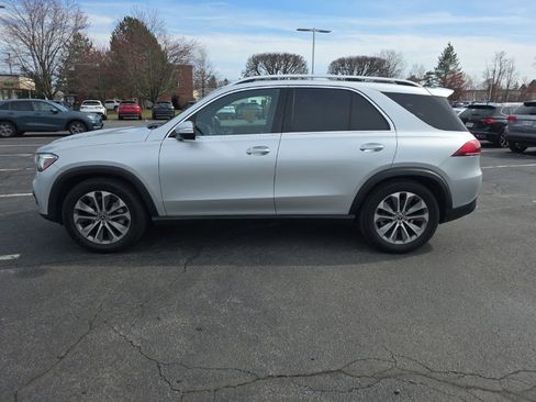 Used 2021 Mercedes-Benz GLE 350 4MATIC image 4