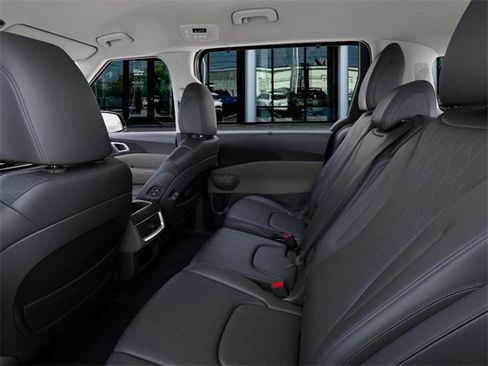 New 2026 Kia Carnival EX image 18