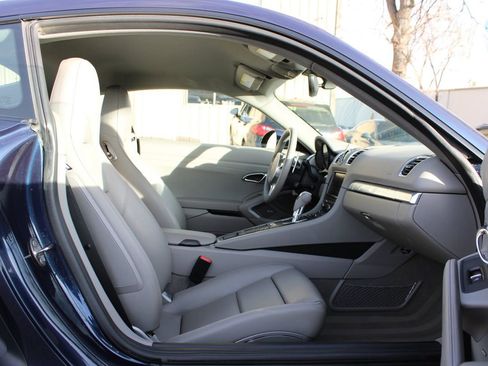 Used 2015 Porsche Cayman image 22