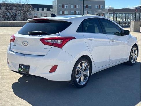 Used 2014 Hyundai Elantra GT w/ Option Group 03 image 8