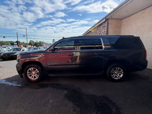 Used 2015 Chevrolet Suburban LT AWD/4WD image 3