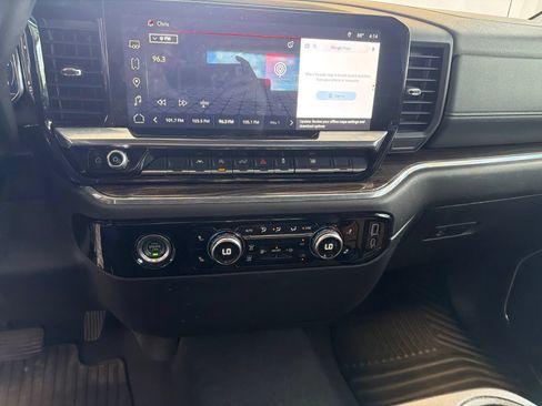 Used 2024 GMC Sierra 1500 Elevation AWD/4WD image 21
