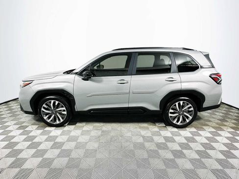 Certified 2025 Subaru Forester Touring AWD/4WD image 4