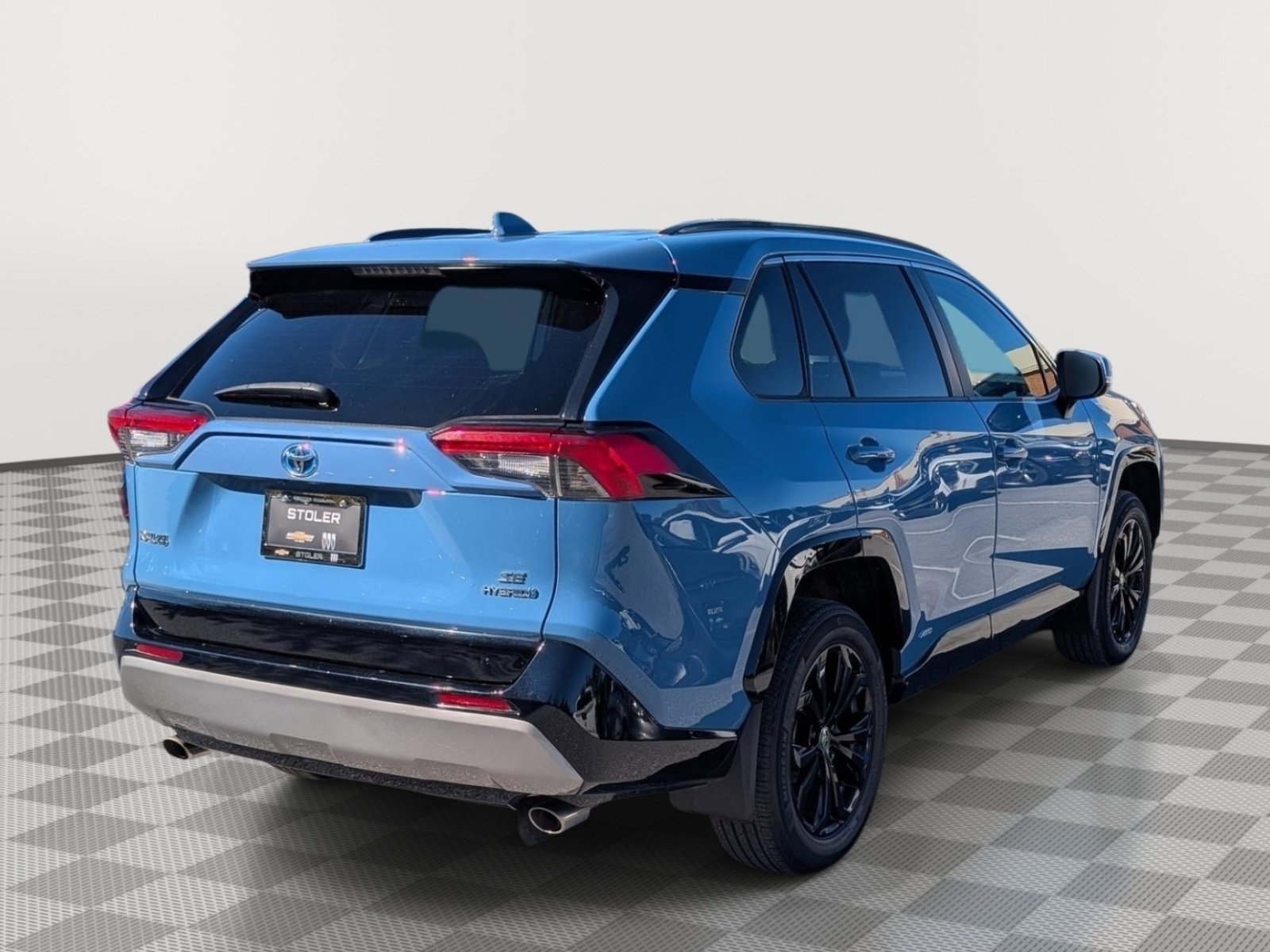 Used 2022 Toyota RAV4 SE w/ Convenience Package AWD/4WD image 5