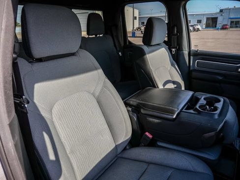 Used 2021 RAM 1500 Big Horn AWD/4WD image 16