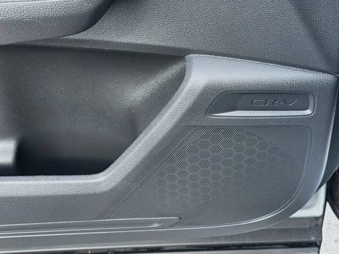 Used 2025 Honda CR-V EX image 18