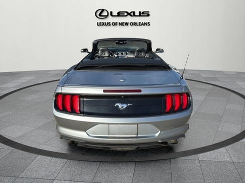 Used 2020 Ford Mustang Premium image 13