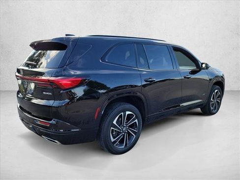 Used 2025 Buick Enclave Sport Touring w/ Power Package FWD image 5