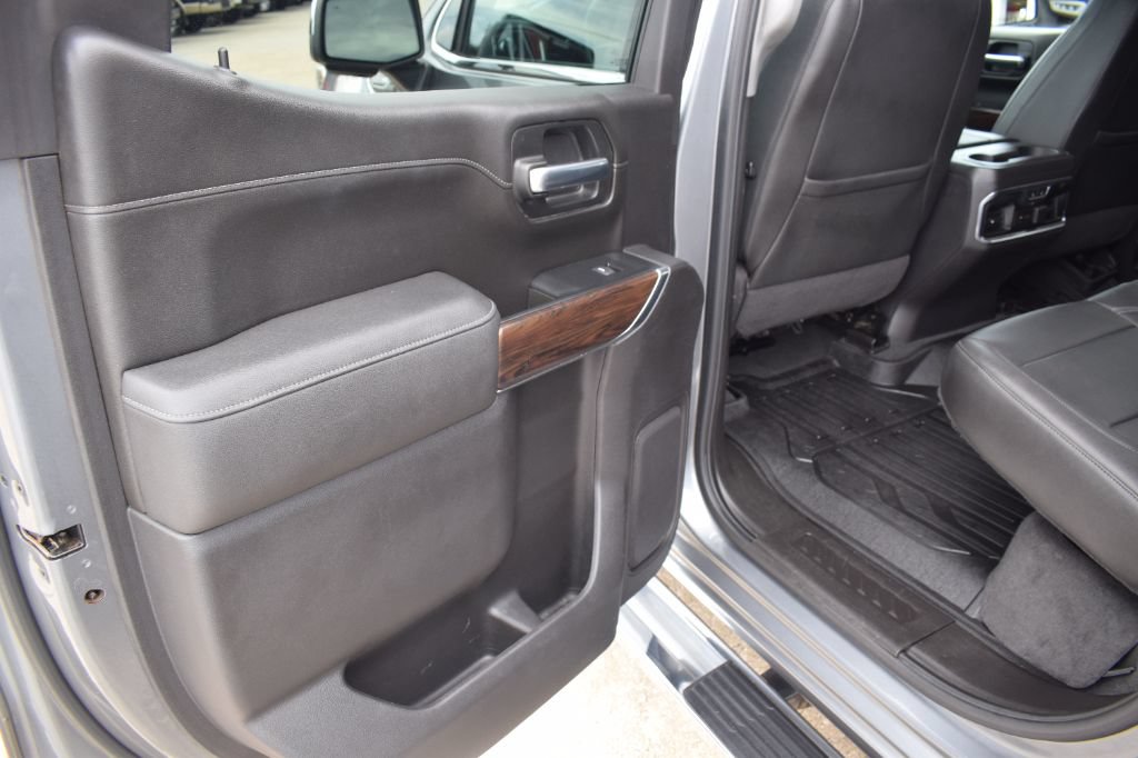 Used 2021 GMC Sierra 1500 SLT w/ SLT Premium Plus Package AWD/4WD image 11