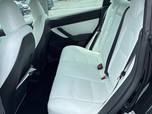 Used 2020 Tesla Model 3 RWD image 13