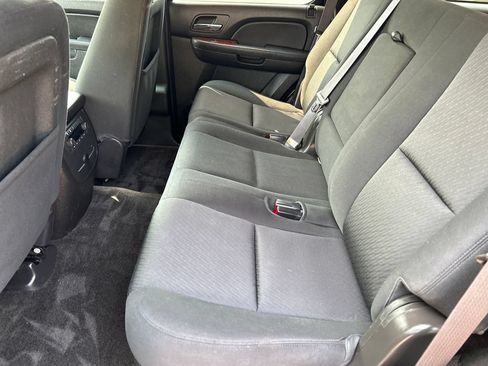 Used 2013 Chevrolet Tahoe LS w/ Convenience Package AWD/4WD image 13