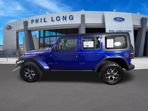 Used 2019 Jeep Wrangler Unlimited Rubicon w/ Cold Weather Group AWD/4WD image 2