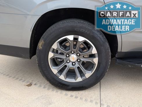 Used 2025 Chevrolet Tahoe LT w/ Comfort Package RWD image 4