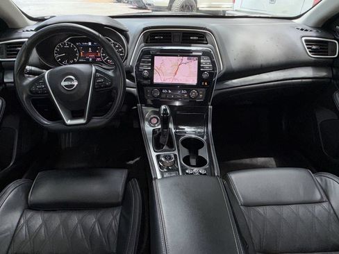 Used 2023 Nissan Maxima Platinum w/ Sport Mat Group FWD image 29