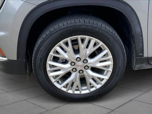 Used 2024 GMC Acadia Elevation w/ Luxury Package image 11