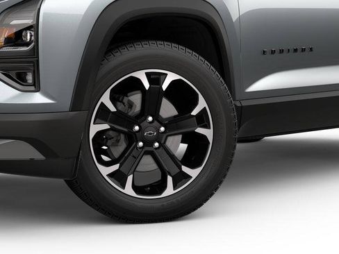 New 2026 Chevrolet Equinox LT w/ Convenience Package II FWD image 31