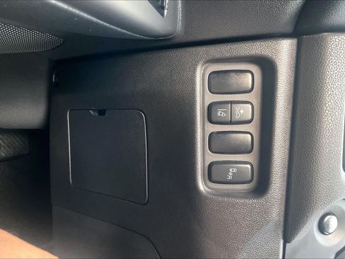Used 2023 Mitsubishi Outlander Sport SE AWD/4WD image 33