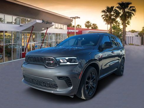 Certified 2025 Dodge Durango GT w/ Blacktop Package image 7