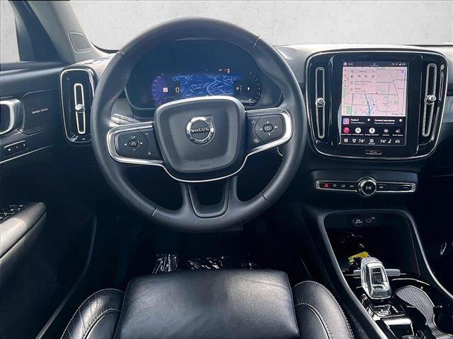 Used 2023 Volvo XC40 B5 Ultimate w/ Protection Package Premier AWD/4WD image 7