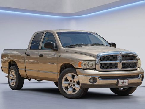 Used 2005 Dodge Ram 1500 Truck SLT image 1