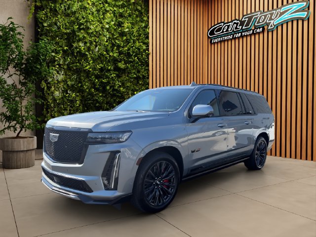 Used 2024 Cadillac Escalade ESV V w/ LPO, ONYX Package AWD/4WD image 10