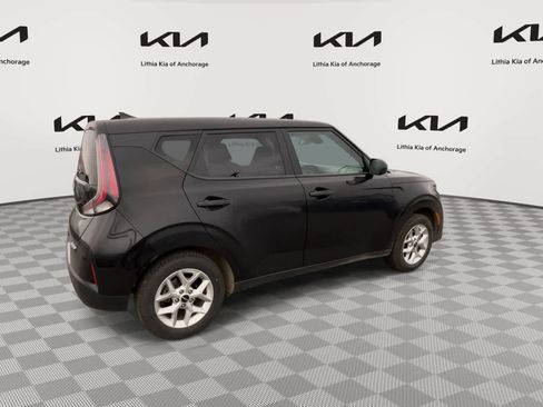 Certified 2024 Kia Soul LX w/ Option Group 015 FWD image 8