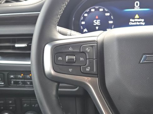 Used 2024 Chevrolet Tahoe Z71 w/ Luxury Package image 21