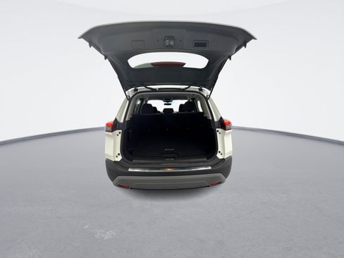 Used 2023 Nissan Rogue SV AWD/4WD image 21