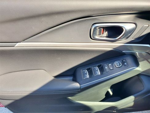 Used 2025 Acura Integra A-Spec image 18