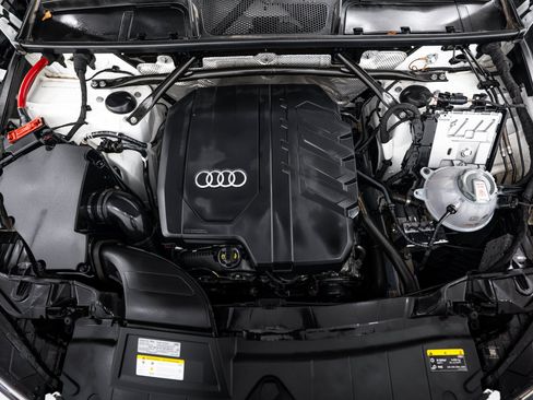 Certified 2023 Audi Q5 2.0T Premium w/ Convenience Package AWD/4WD image 21