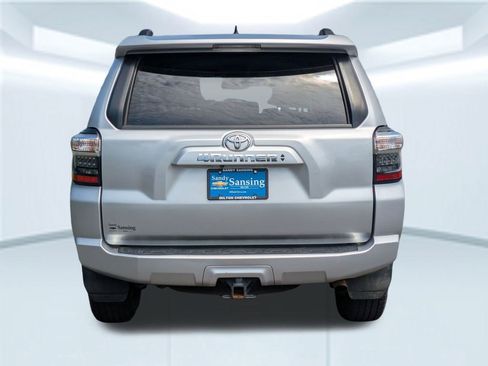 Used 2021 Toyota 4Runner SR5 image 5