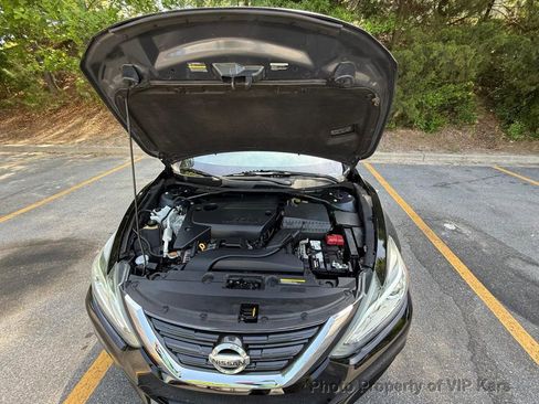 Used 2017 Nissan Altima 2.5 SV FWD image 19