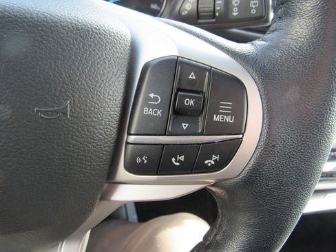 Used 2022 Ford Explorer XLT w/ Equipment Group 202A image 37