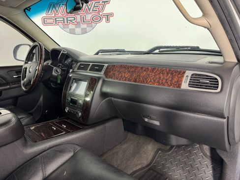 Used 2011 GMC Sierra 1500 Denali image 12