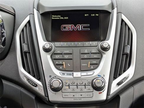 Used 2015 GMC Terrain SLE image 15