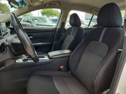 Used 2022 Nissan Sentra SV FWD image 18