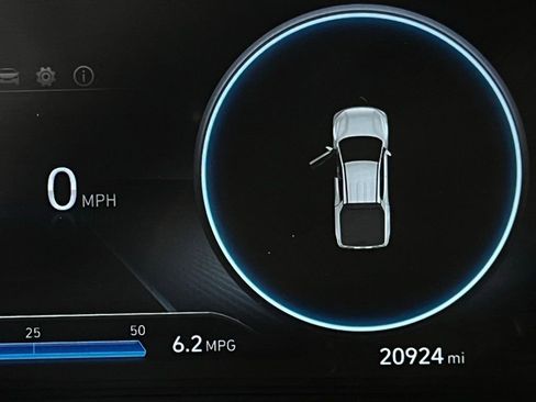 Used 2022 Hyundai Santa Cruz SEL Premium image 20