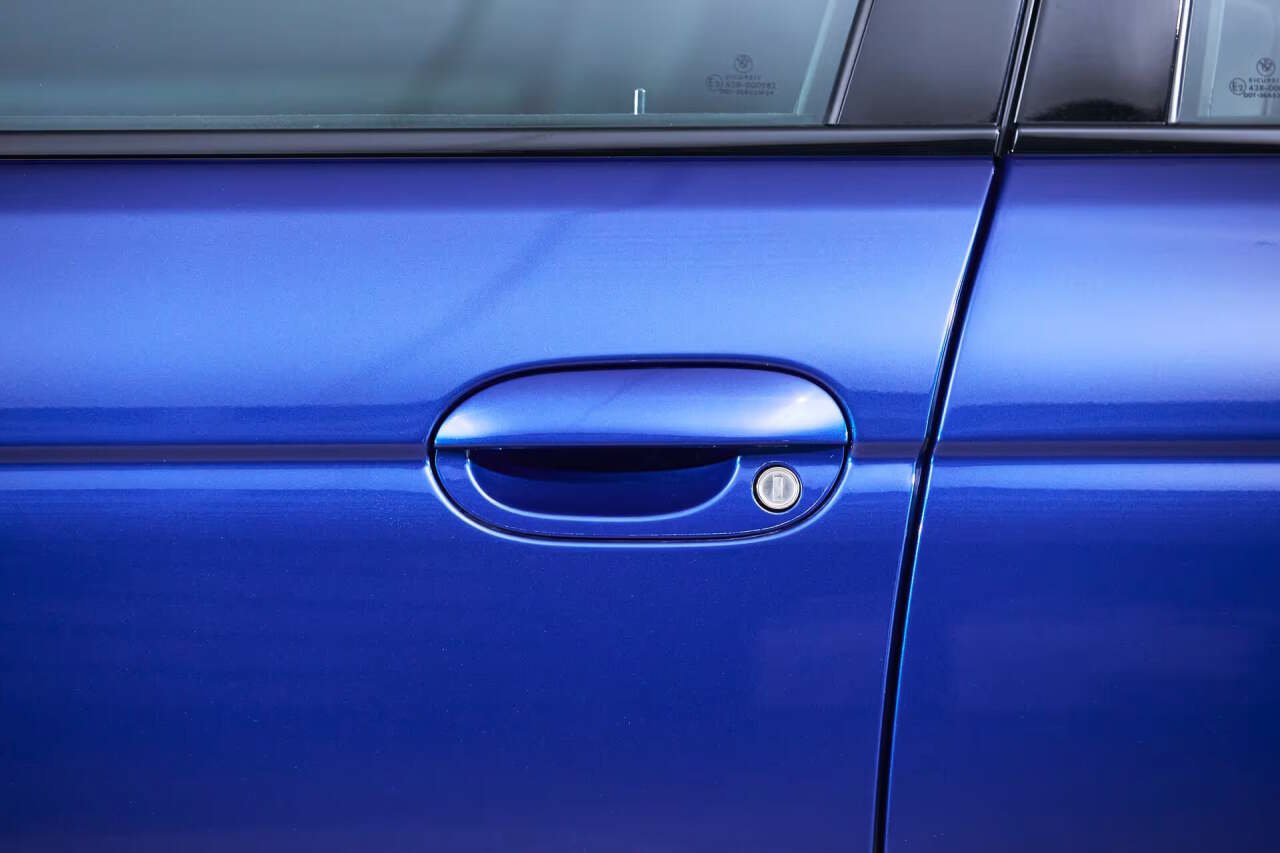 Used 2002 BMW M5 RWD image 27