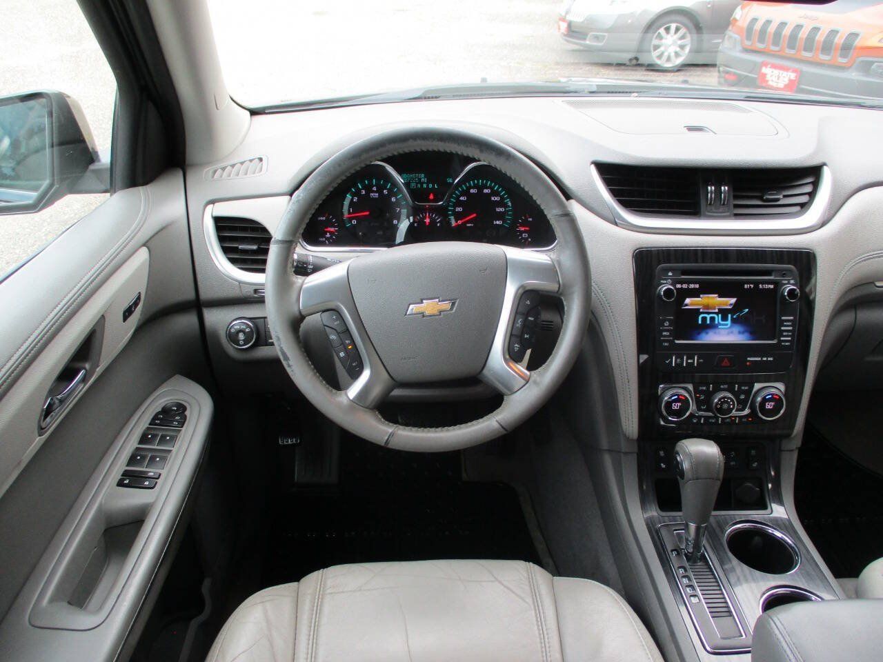 Used 2013 Chevrolet Traverse LTZ AWD/4WD image 18