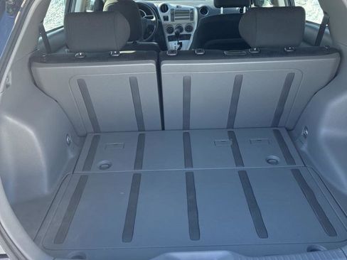 Used 2010 Toyota Matrix S image 20