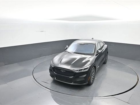 New 2025 Ford Mustang Mach-E Premium image 24