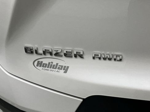 Used 2021 Chevrolet Blazer LT AWD/4WD image 32