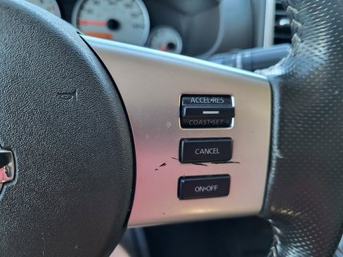 Used 2021 Nissan Frontier PRO-4X w/ Pro-4x Utility Package image 19