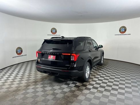 New 2026 Ford Explorer Active AWD/4WD image 19
