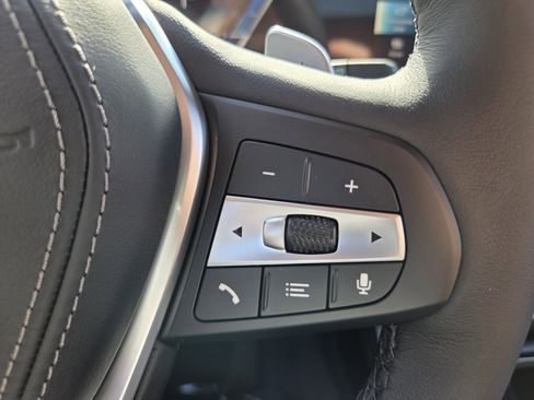 New 2026 BMW X5 xDrive50e w/ Executive Package image 27